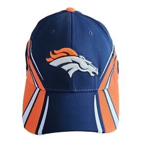 NFL Authentic Sideline Reebok Denver Broncos size L/XL sportscap or hat